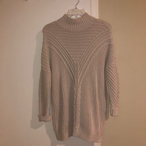 Beige turtleneck sweater - long